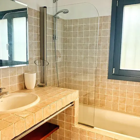 In Pueblo With Private Pool And Sea Views And Four Bedrooms * Mijas