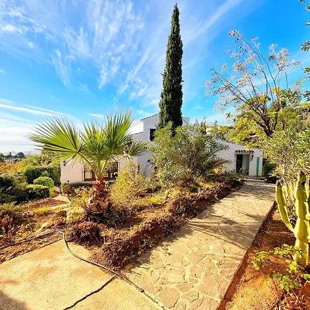 In Pueblo With Private Pool And Sea Views And Four Bedrooms *